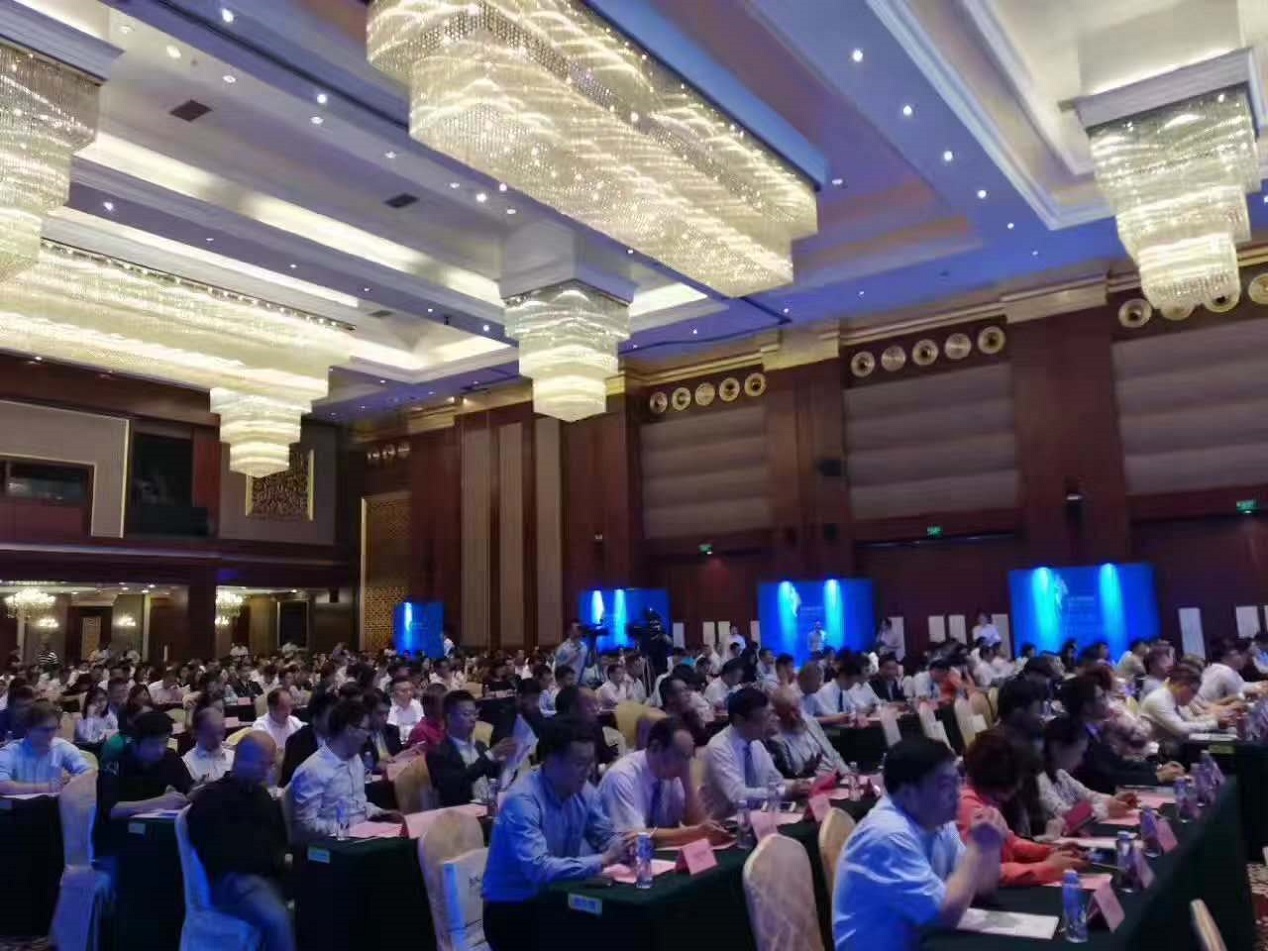 葆德空壓機(jī)三水簽約