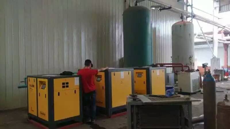 葆德空壓機(jī)應(yīng)用現(xiàn)場(chǎng)